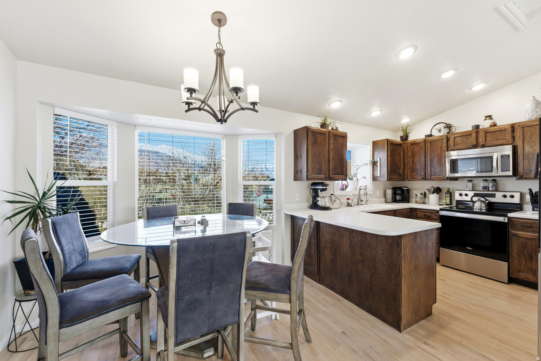 KIMBERLY ESTATES - Residential