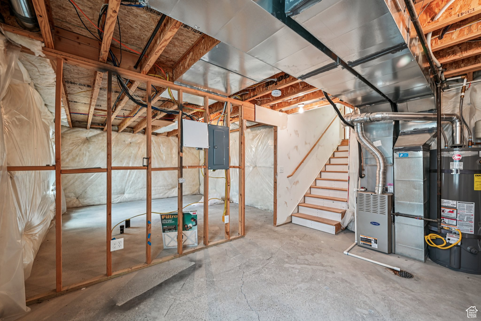 SILVER LAKE - Residential