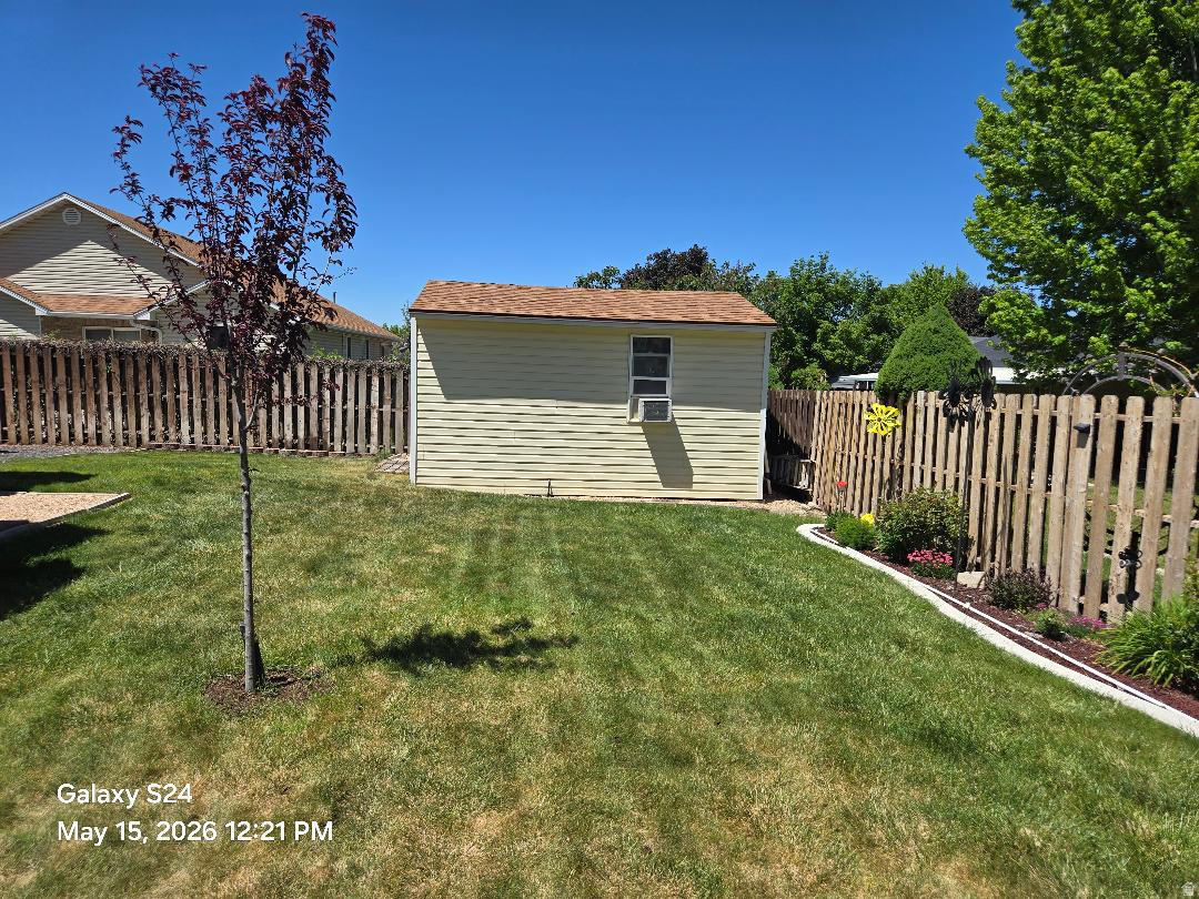 THREE MILE CREEK - Residential