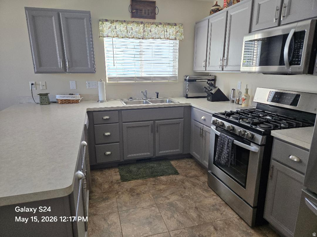 THREE MILE CREEK - Residential