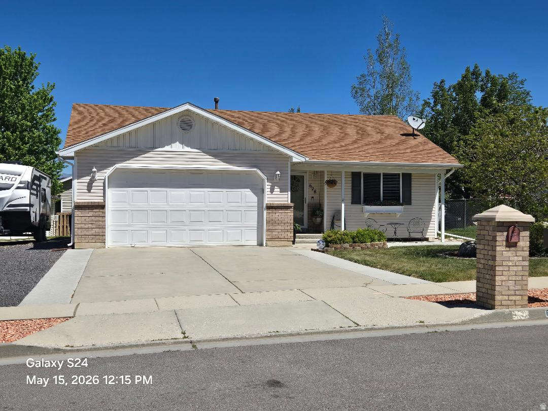 THREE MILE CREEK - Residential