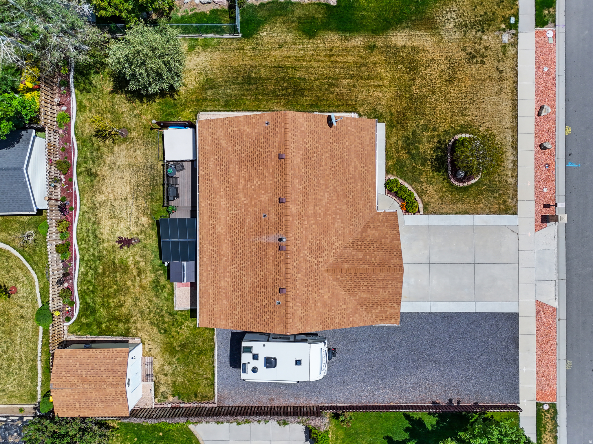 THREE MILE CREEK - Residential