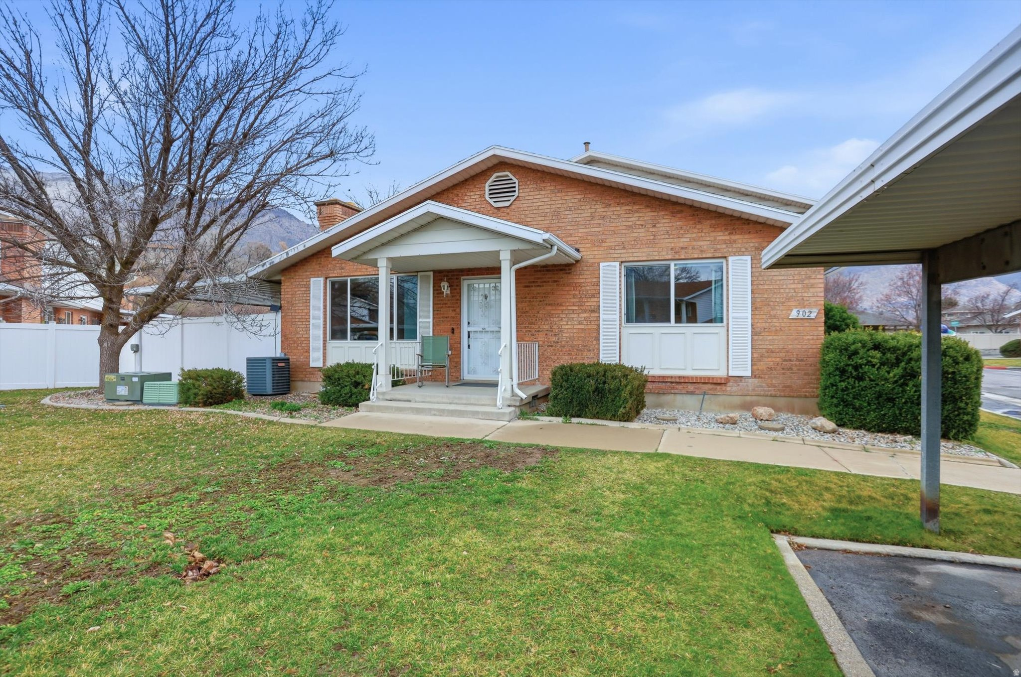 CANYON PARK - Residential