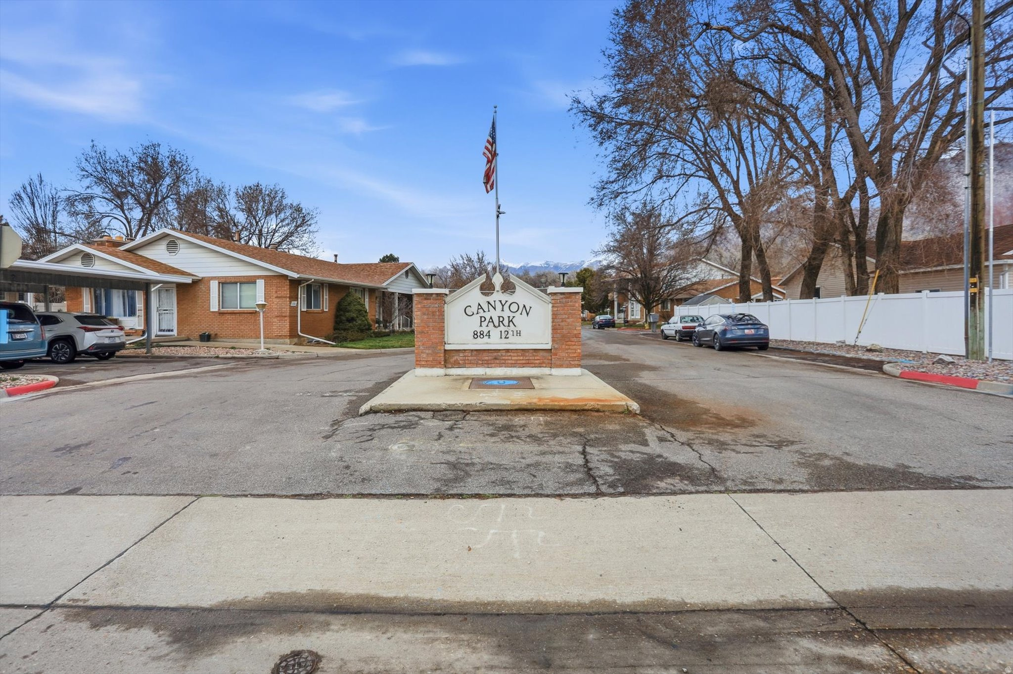 CANYON PARK - Residential