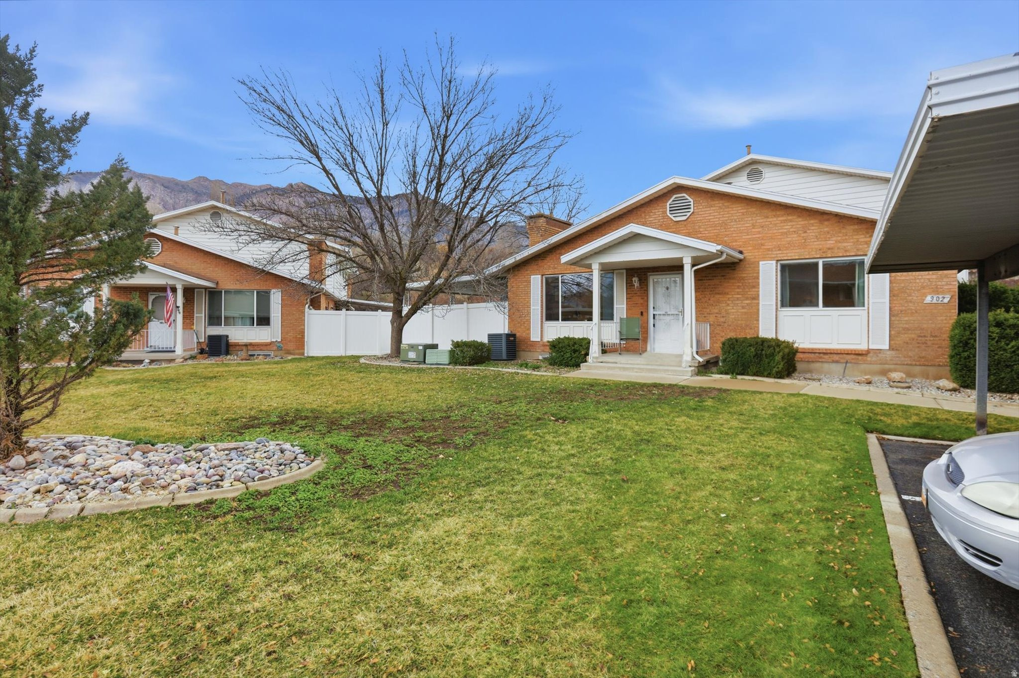 CANYON PARK - Residential