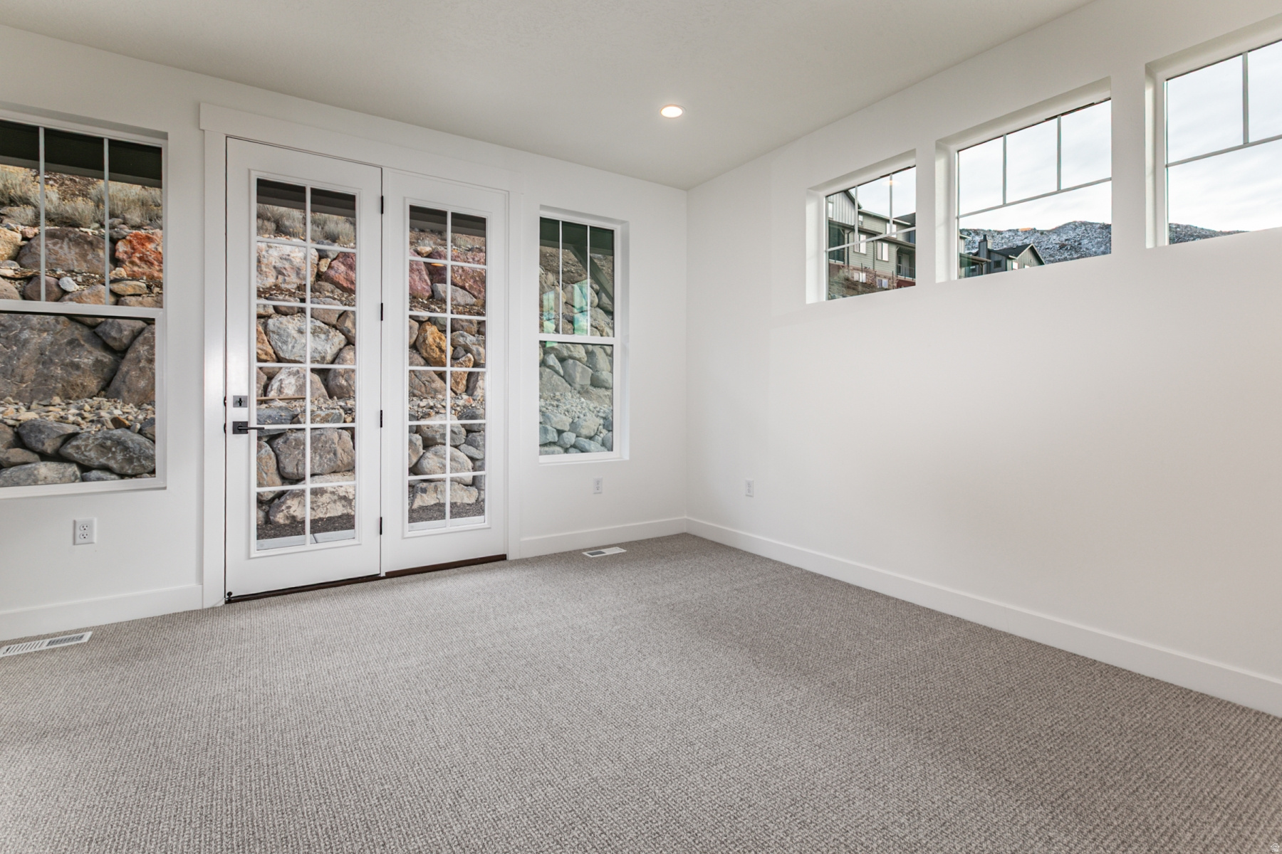 JORDANELLE - Residential Lease