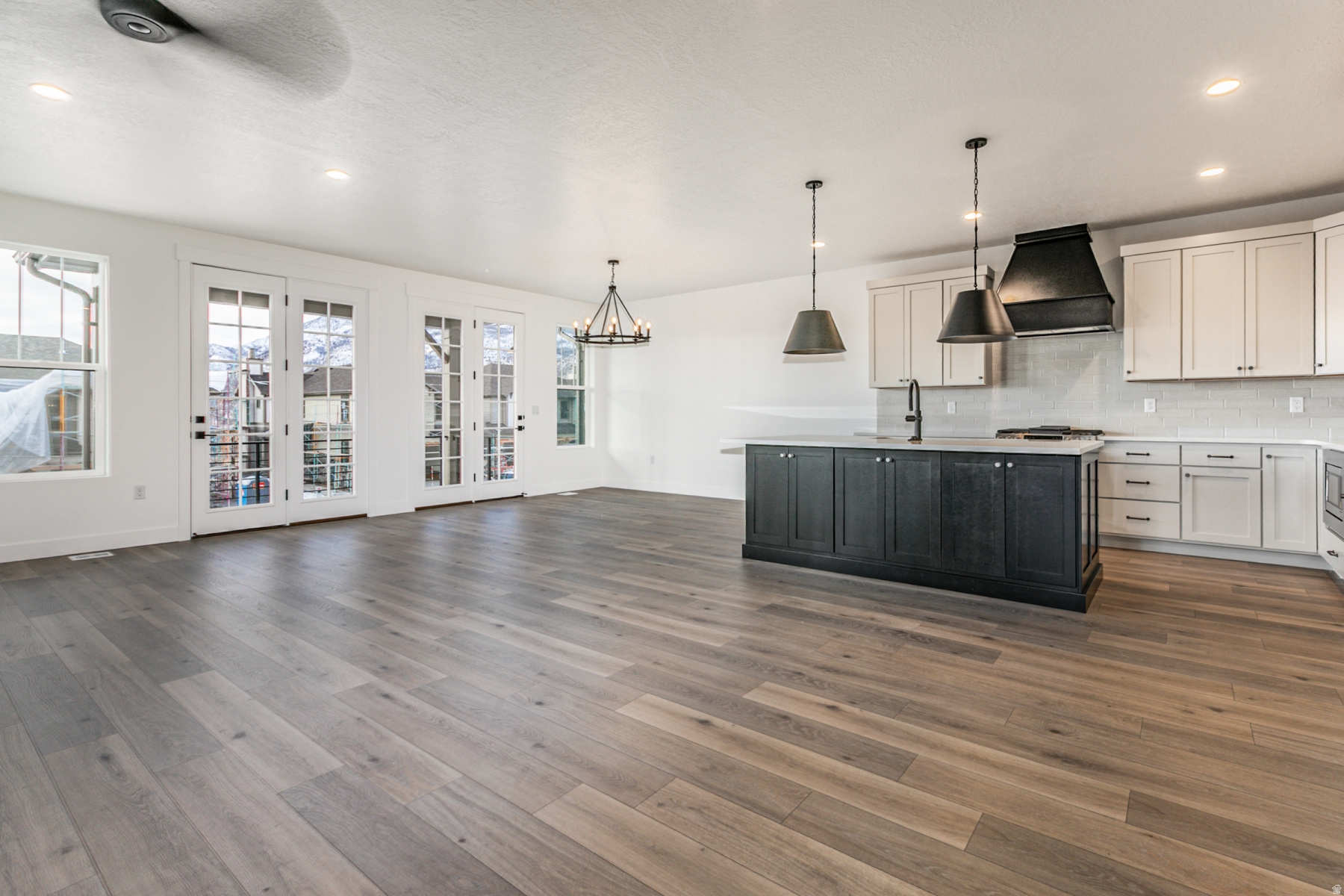 JORDANELLE - Residential Lease