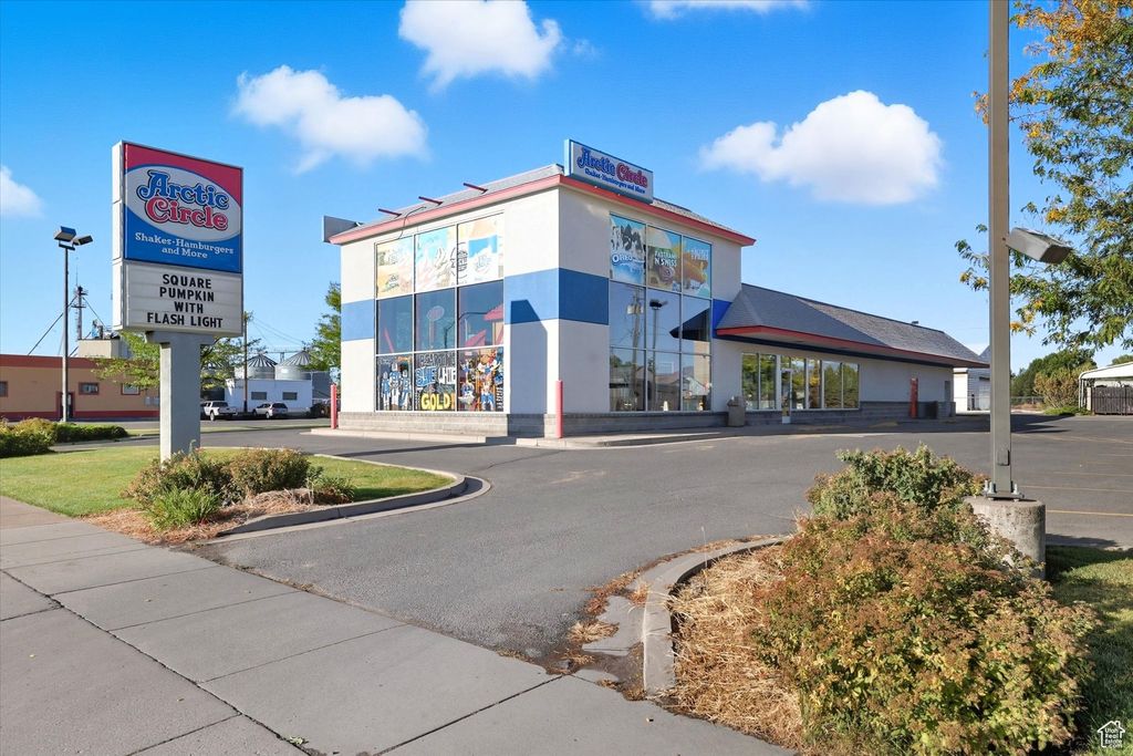 Photo of 196 S STATE ST, Preston, ID 83263 (MLS # 2114635)
