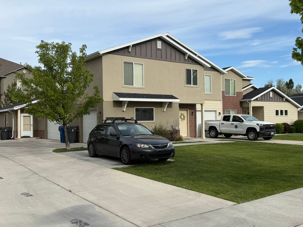 Photo of 591 S 1050 W, Pleasant Grove, UT 84062 (MLS # 2160327)