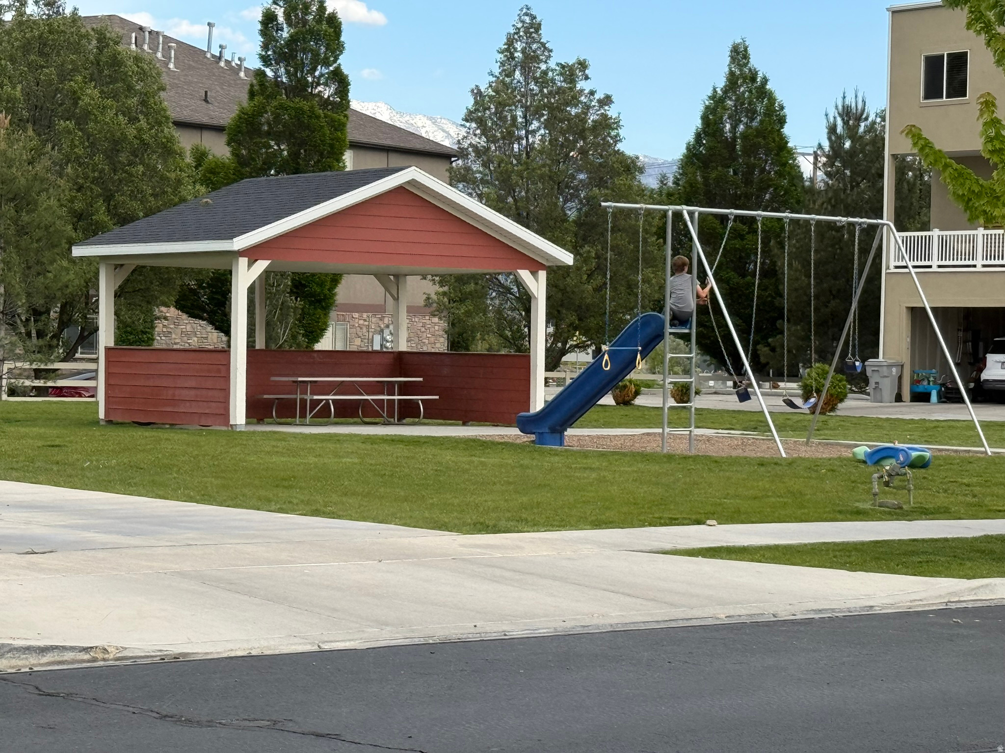 STEEPLE CHASE - Residential Income