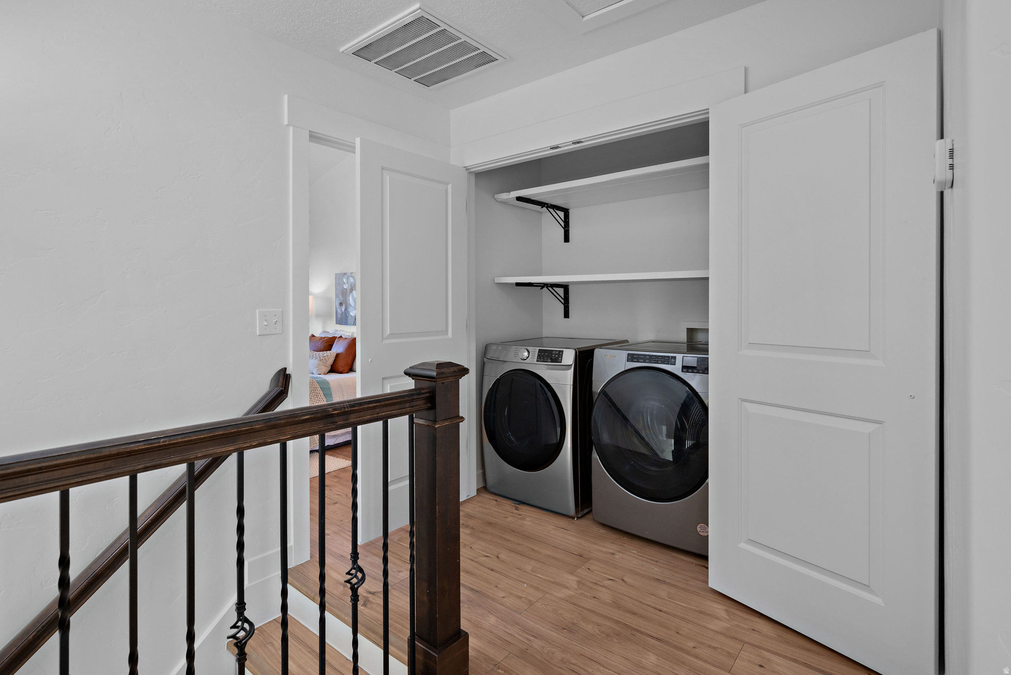 MAPLEWOOD - Residential