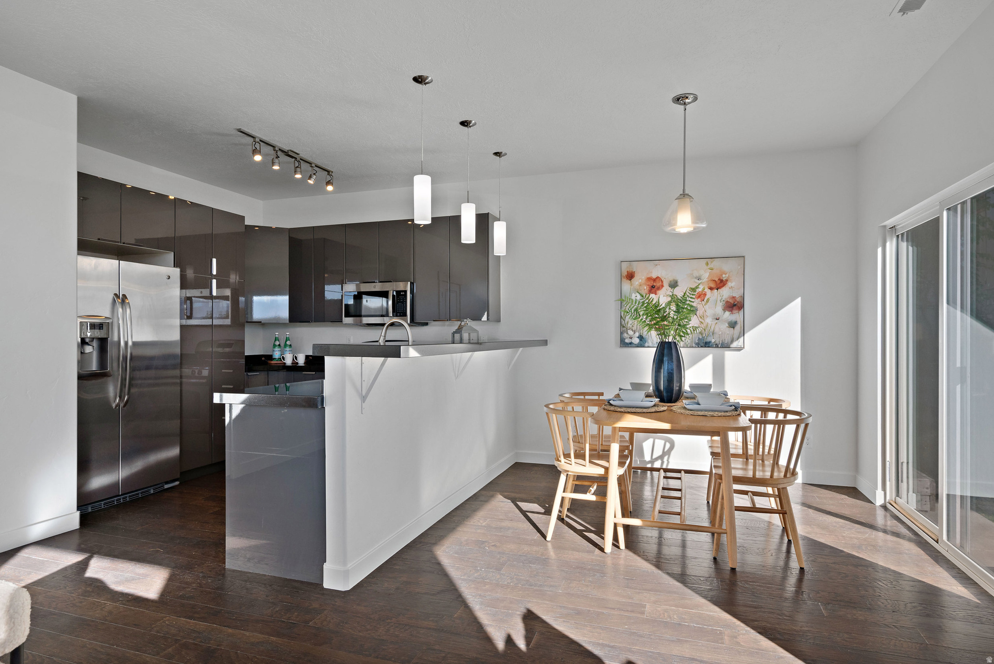 MAPLEWOOD - Residential