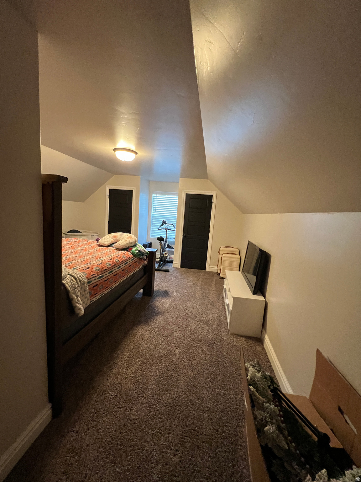 SUNRISE KNOLLS - Residential