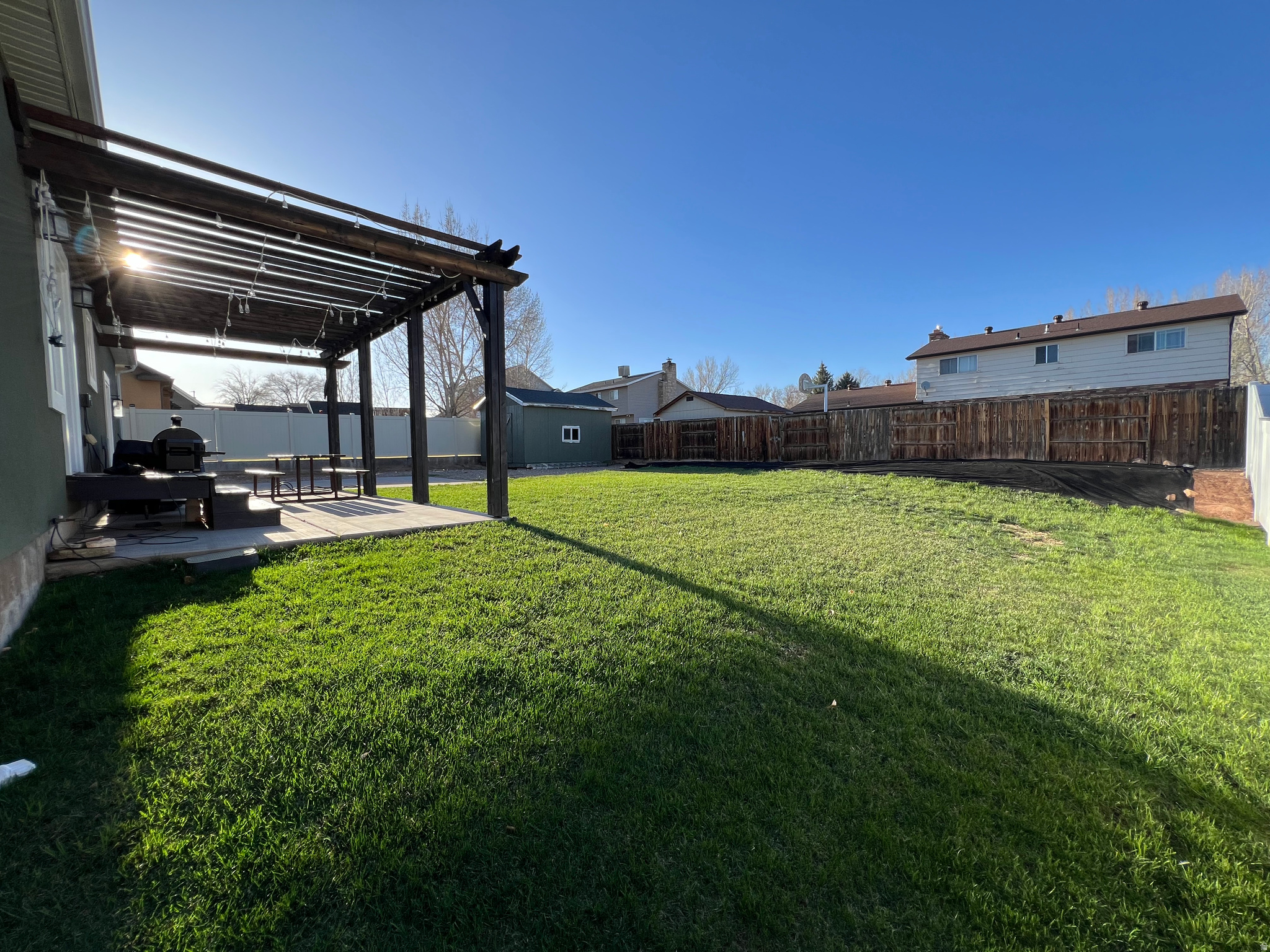 SUNRISE KNOLLS - Residential