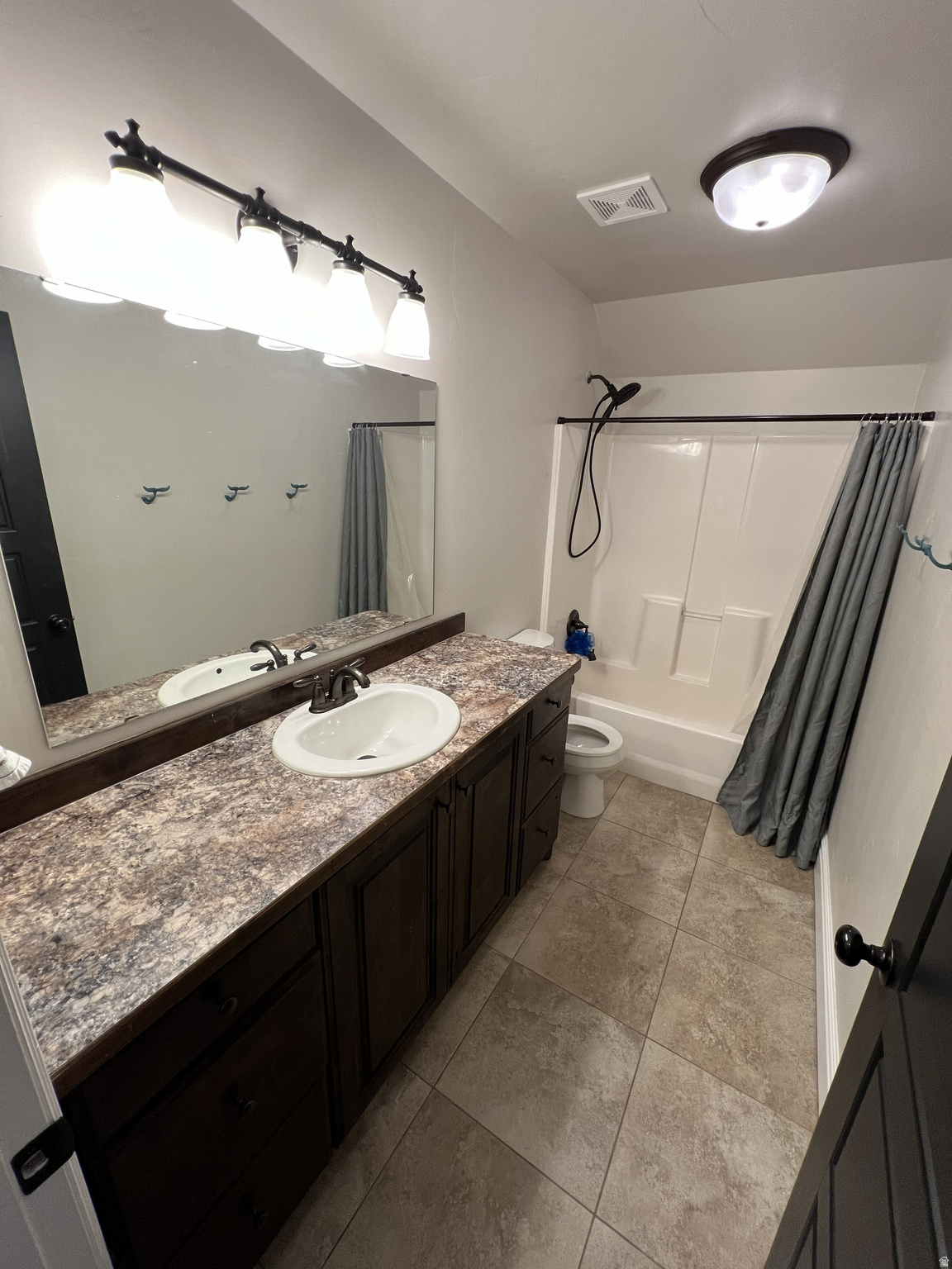 SUNRISE KNOLLS - Residential