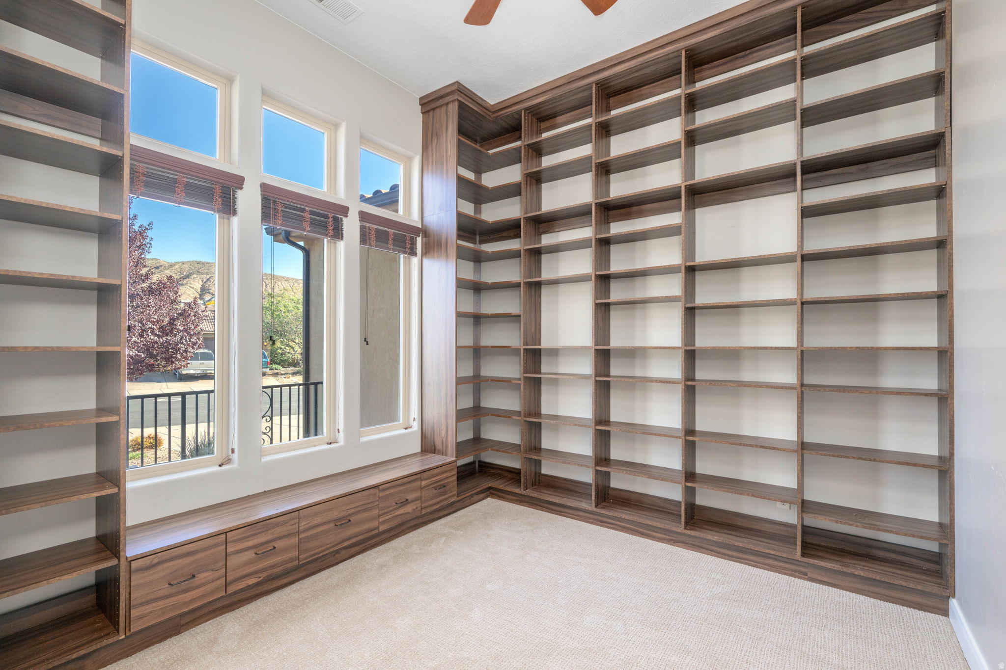 SILVER FALLS AT WASHINGTON BENCH - Residential