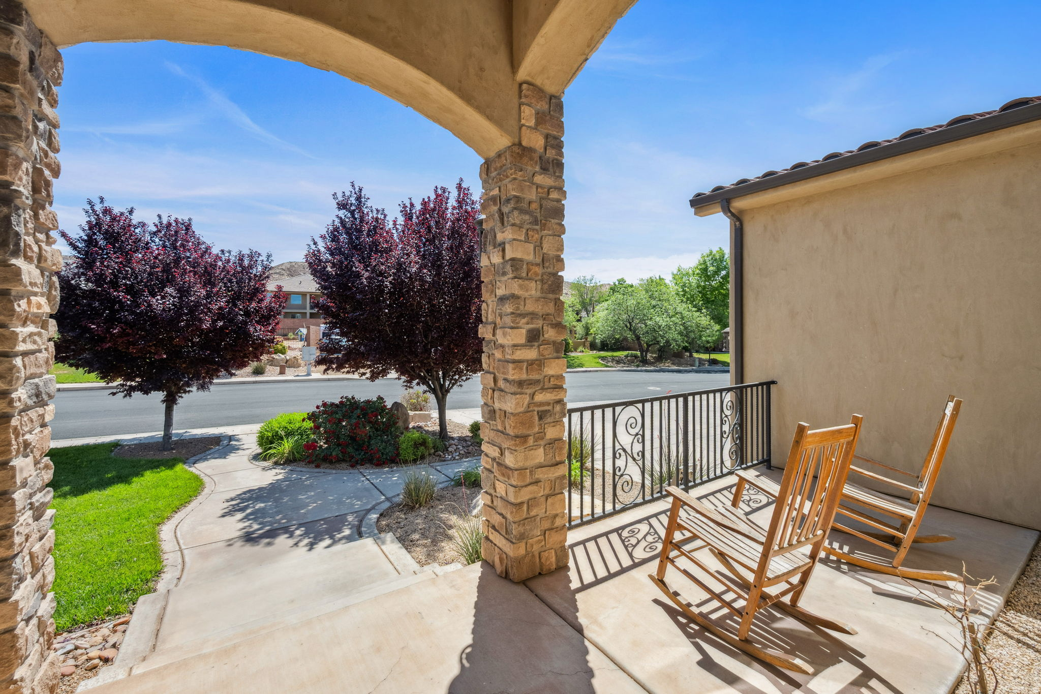SILVER FALLS AT WASHINGTON BENCH - Residential