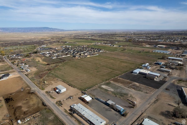 1698 E 500 S, VERNAL, UT 84078 - Image 536ce8a40e15bcf11c01ea69a1285fc2/485071704