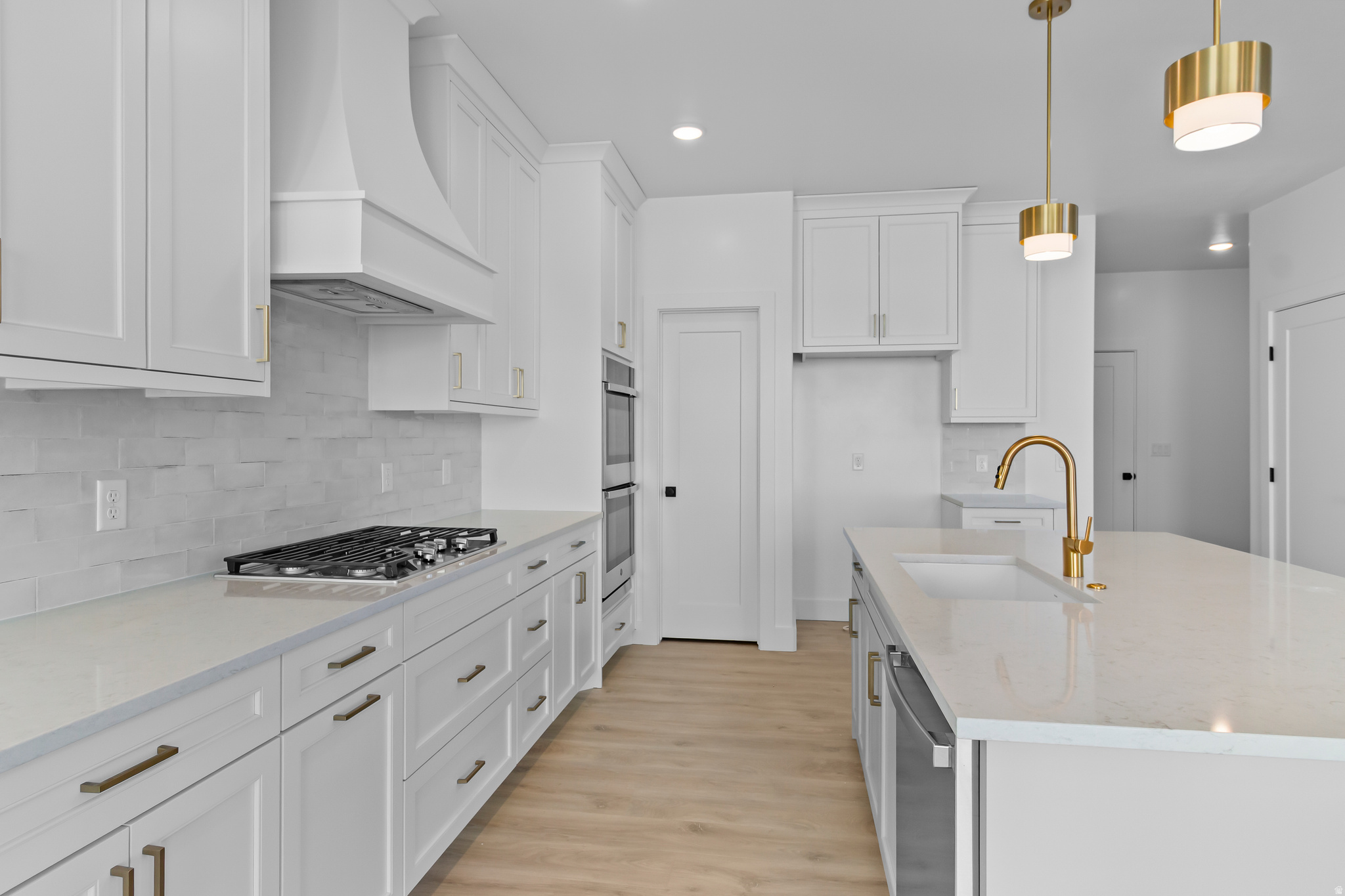 RIDGELINE PARK - Residential