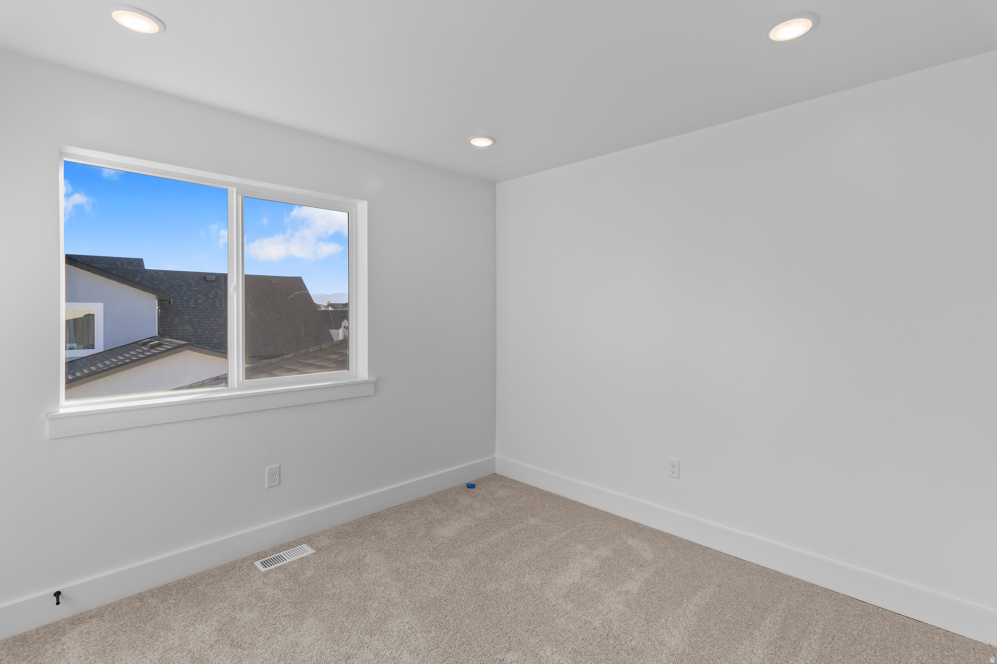 RIDGELINE PARK - Residential