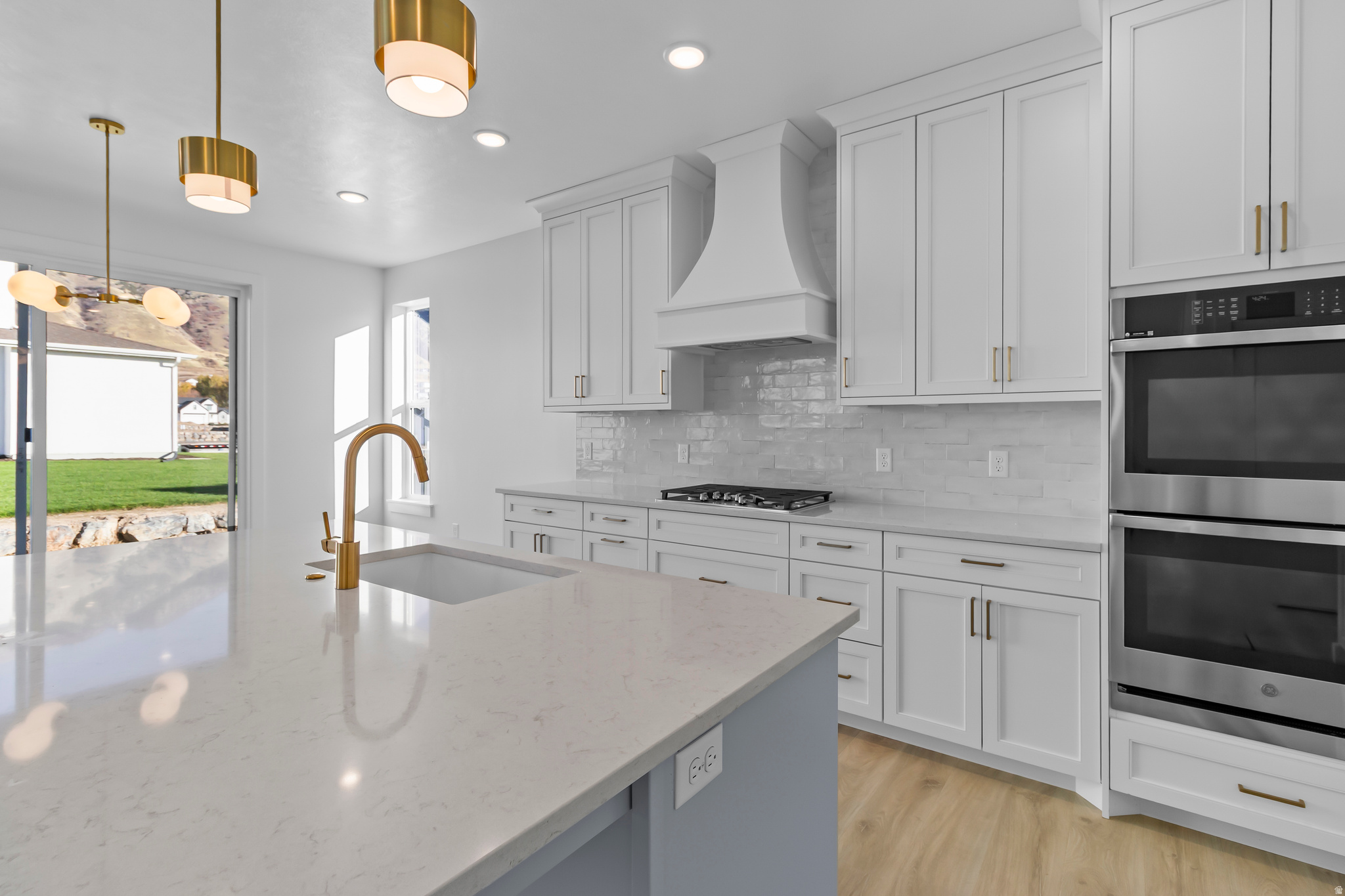 RIDGELINE PARK - Residential