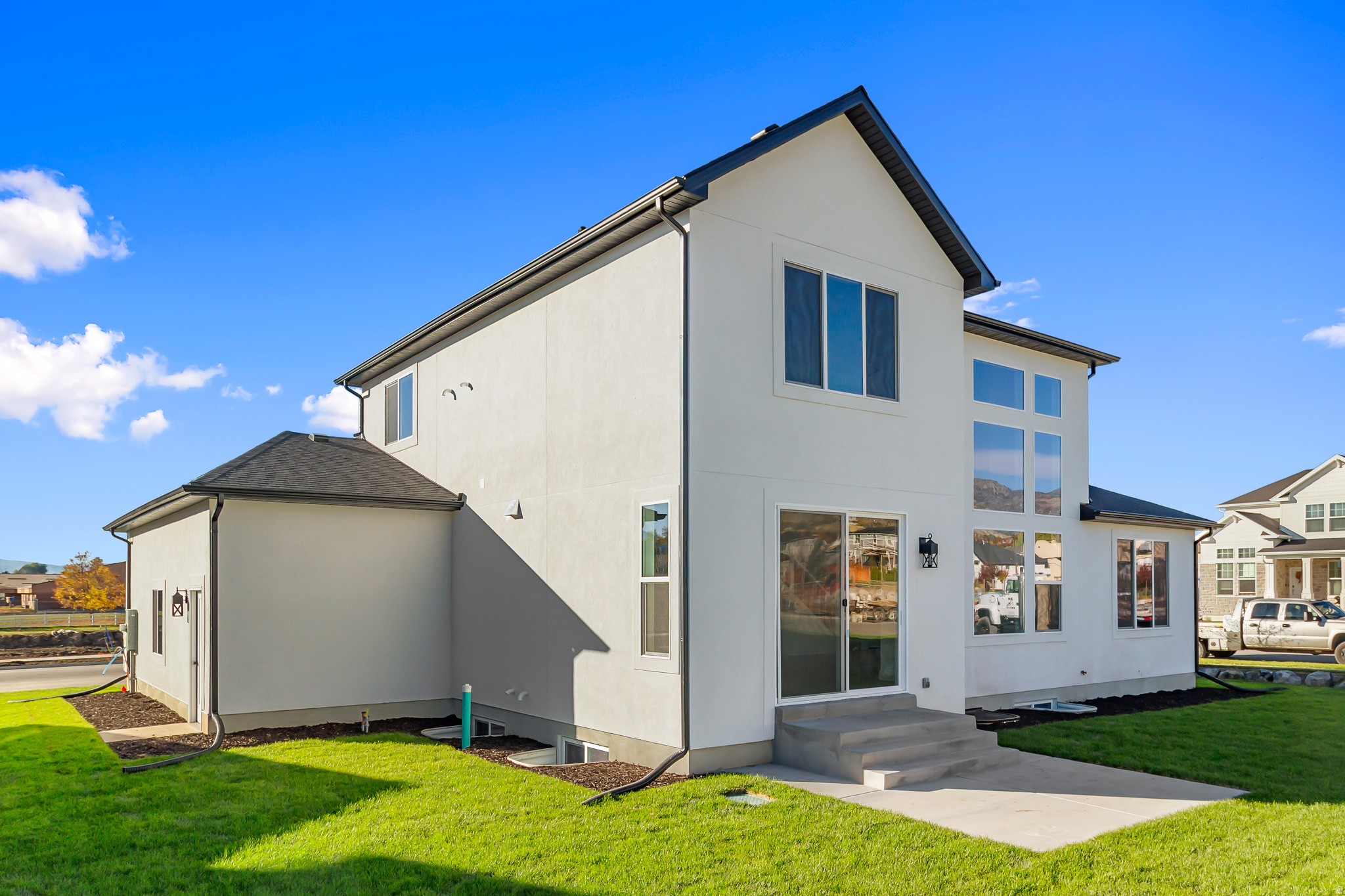 RIDGELINE PARK - Residential