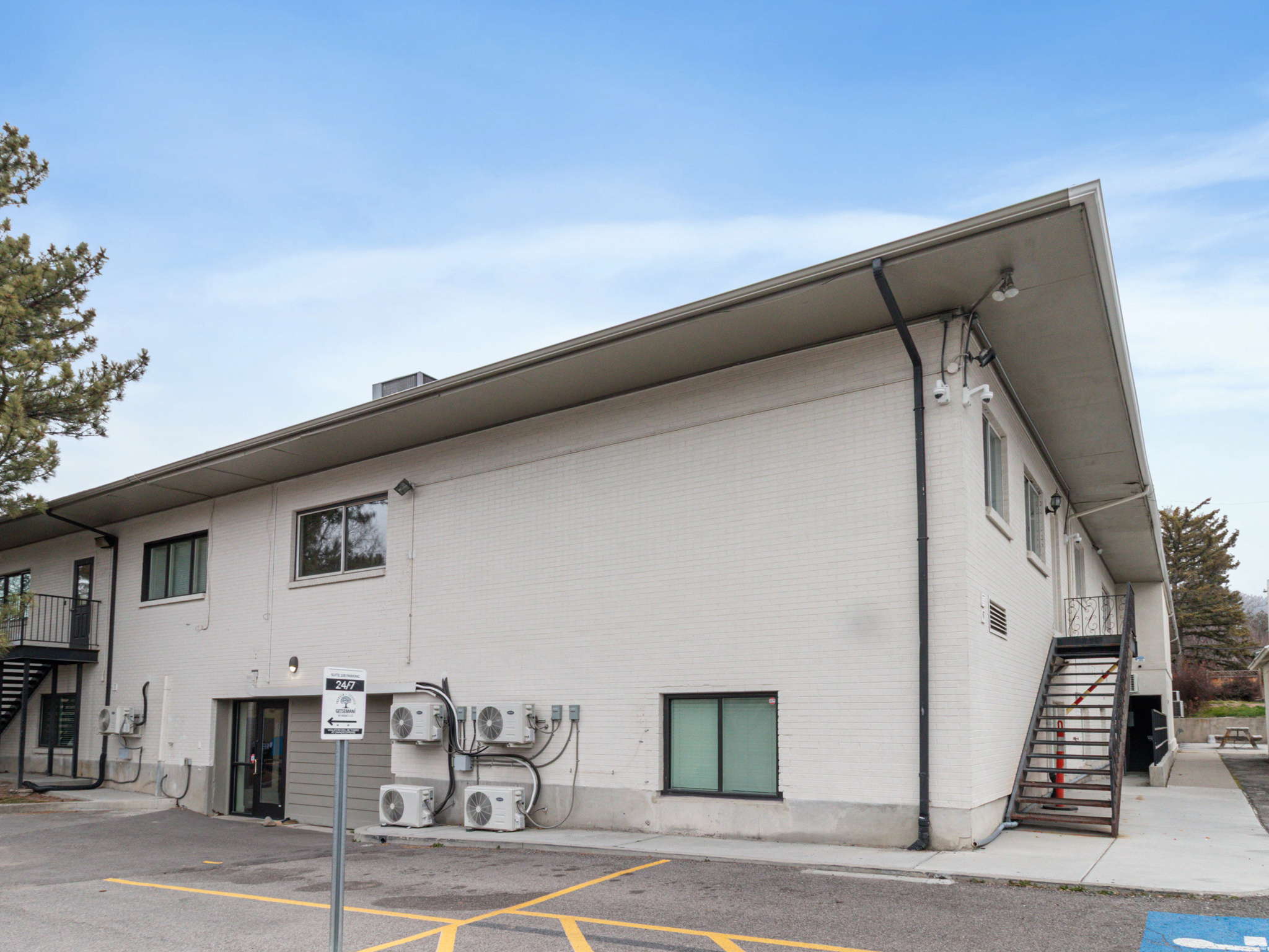 PARK - Commercial Sale