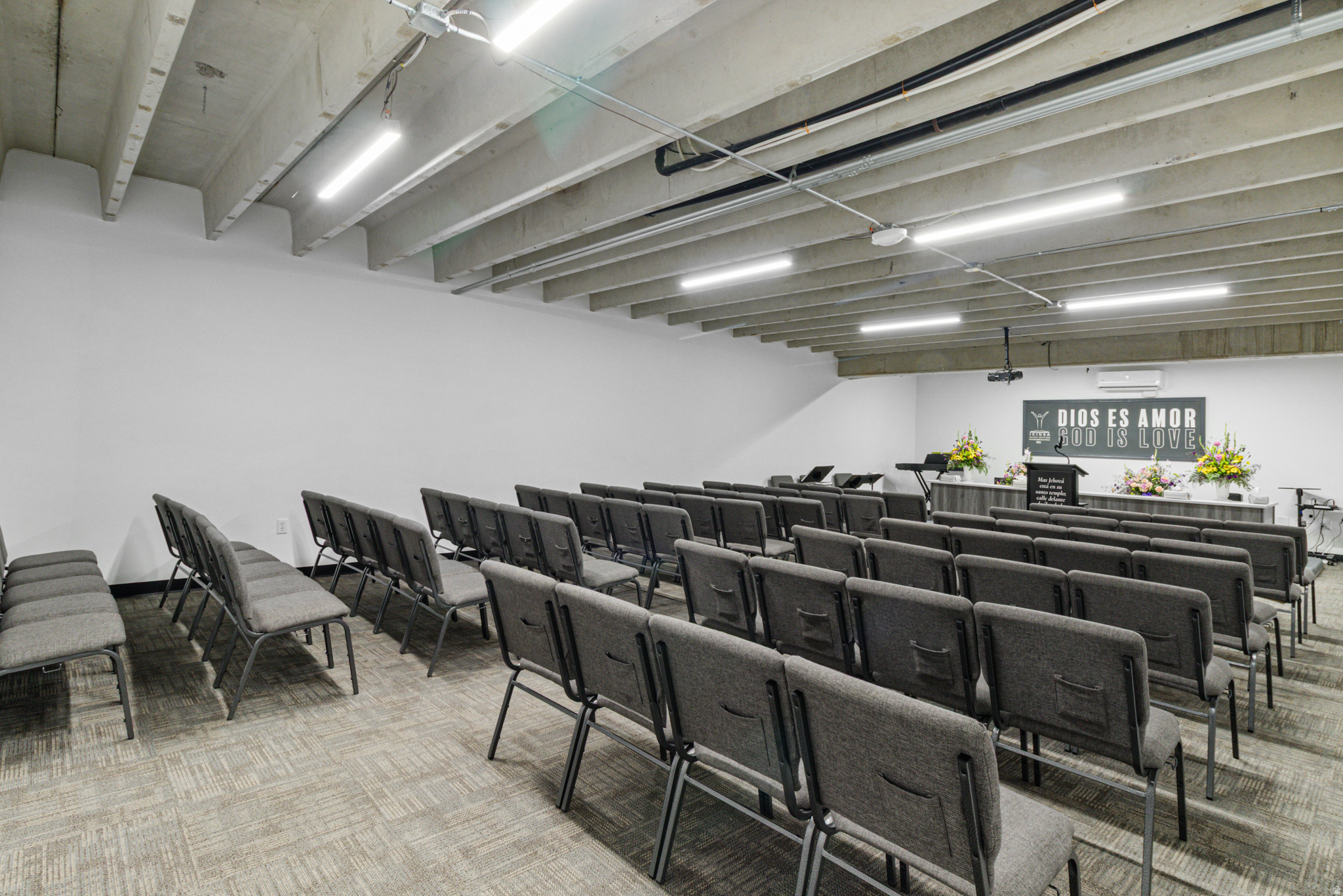 PARK - Commercial Sale