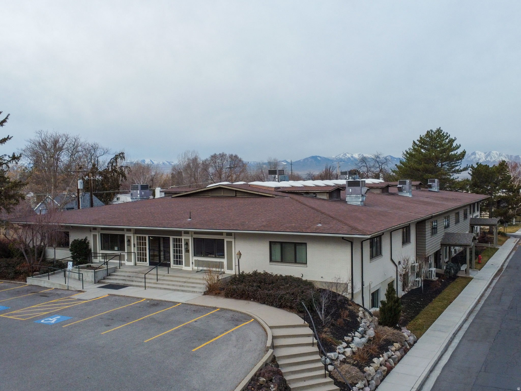 PARK - Commercial Sale