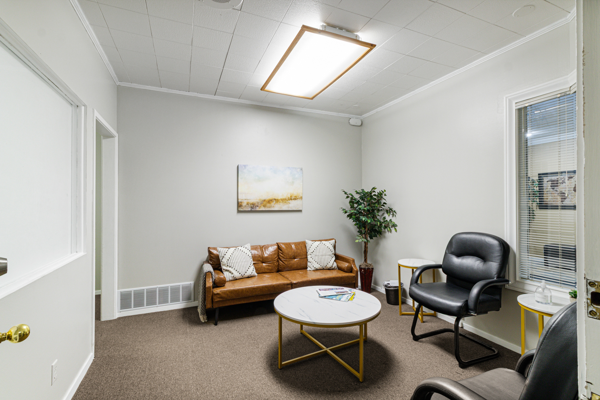 PARK - Commercial Sale