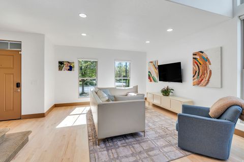 Tiny photo for 10536 S TOPVIEW RD, South Jordan, UT 84009 (MLS # 2151244)