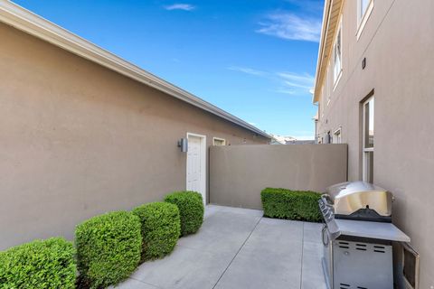 Tiny photo for 10536 S TOPVIEW RD, South Jordan, UT 84009 (MLS # 2151244)