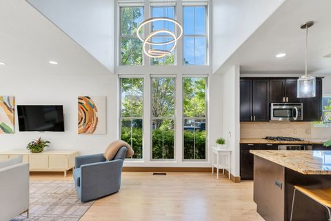 Tiny photo for 10536 S TOPVIEW RD, South Jordan, UT 84009 (MLS # 2151244)