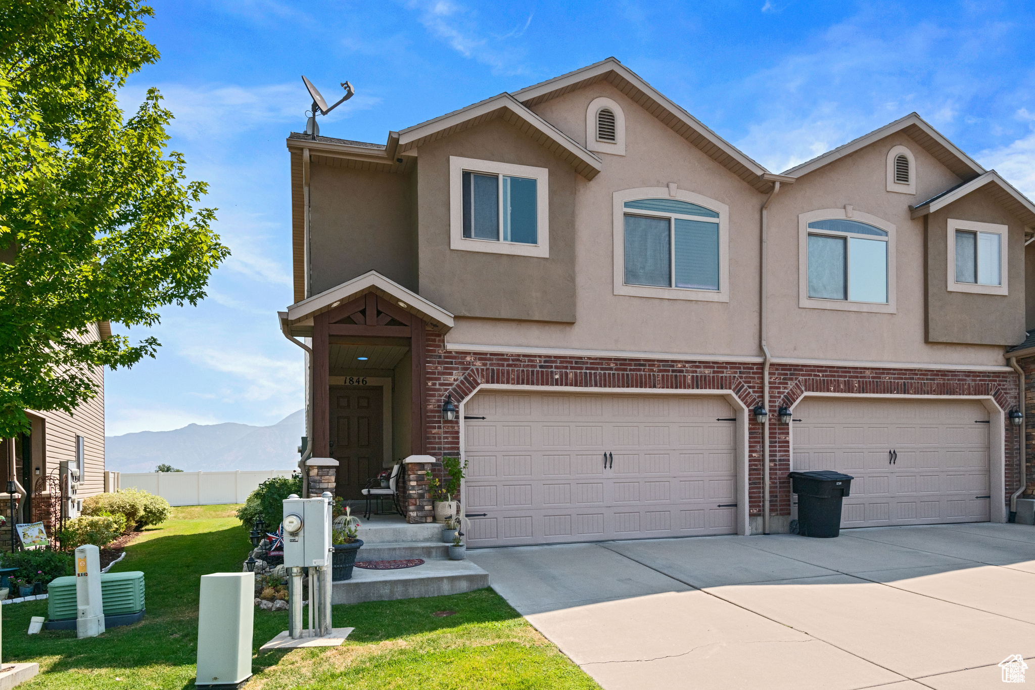 1846 W 5050, Roy, Utah image 2