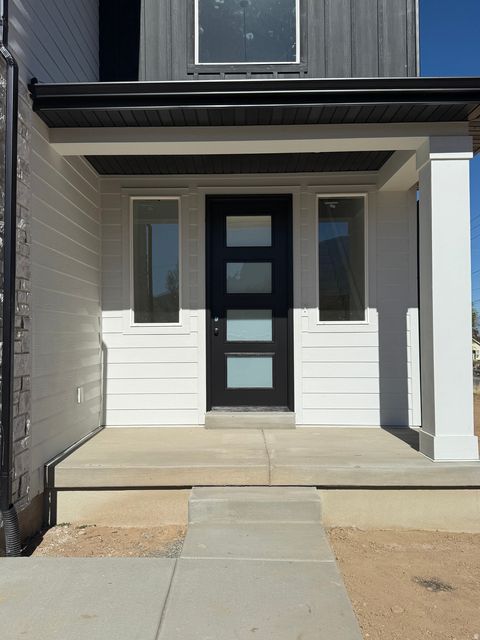 Tiny photo for 295 E 300 S, Santaquin, UT 84655 (MLS # 2121043)