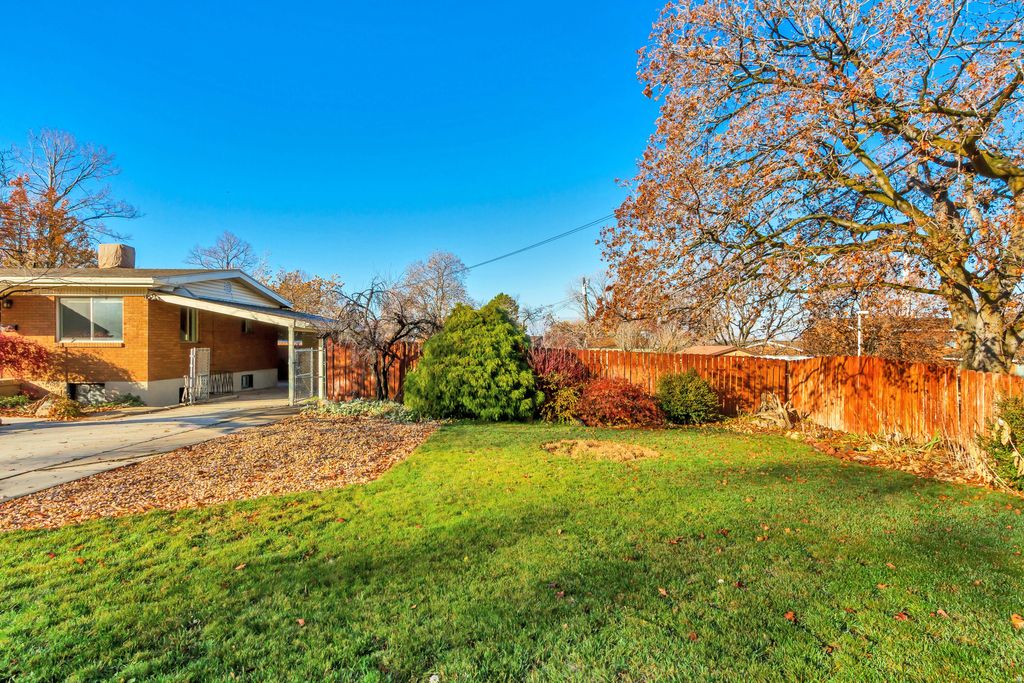 Photo of 339 TYLER AVE, Ogden, UT 84404 (MLS # 2146565)