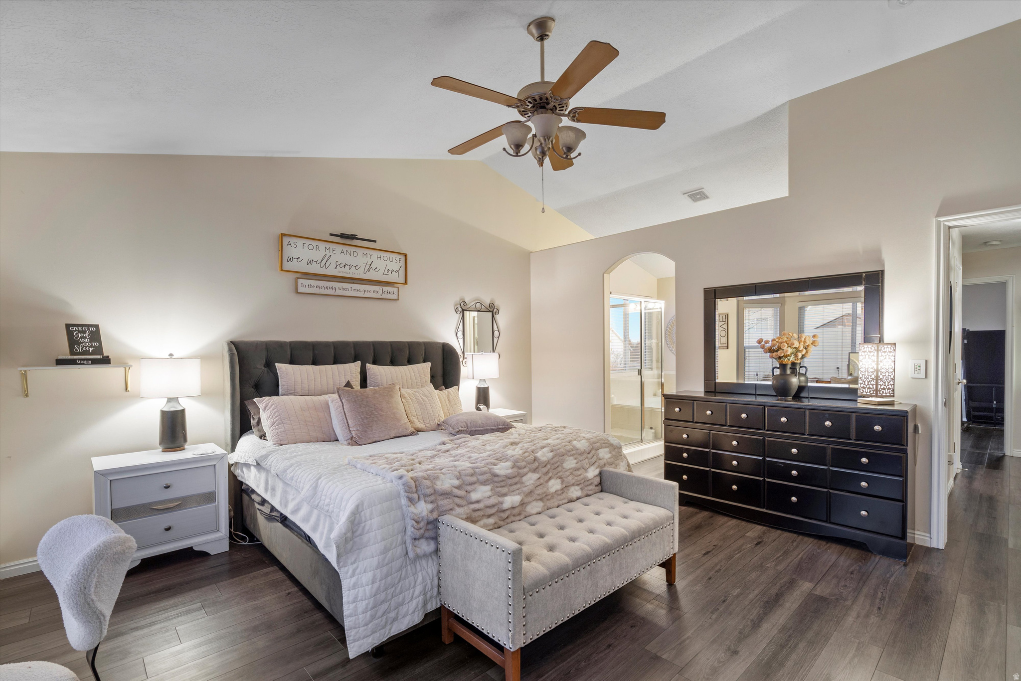 PARK MEADOWS - Residential