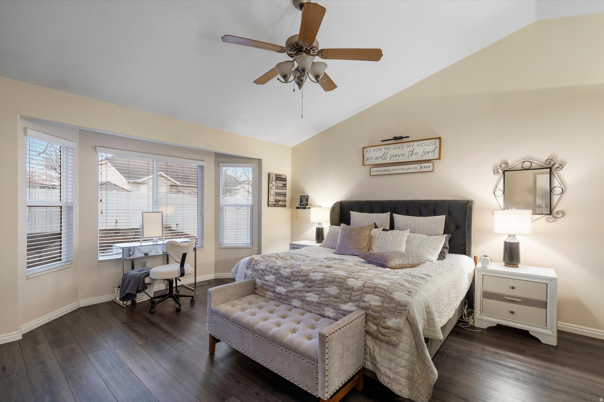 PARK MEADOWS - Residential