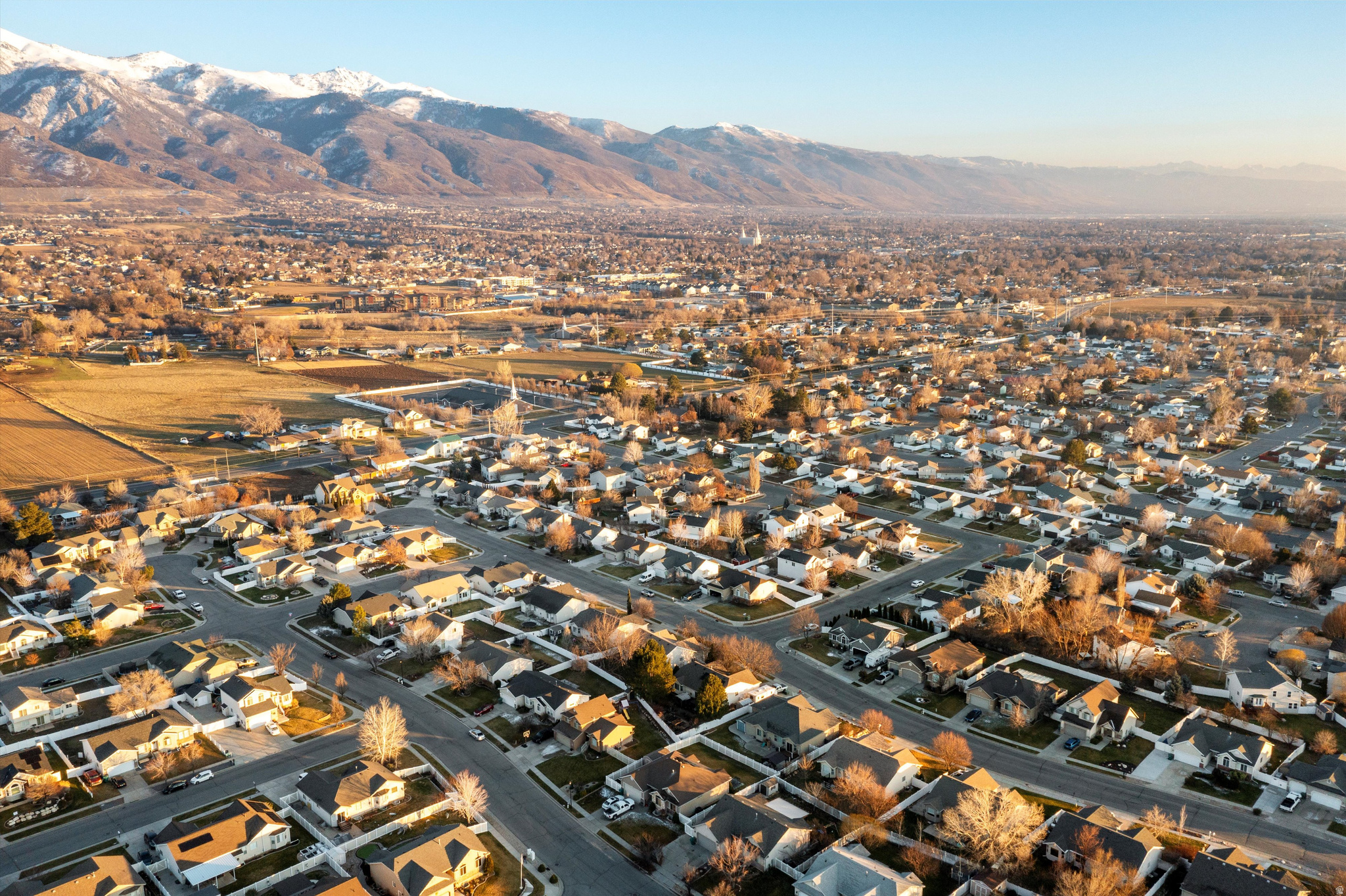 PARK MEADOWS - Residential