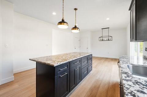 Tiny photo for 649 E 800 S, Springville, UT 84663 (MLS # 2124852)