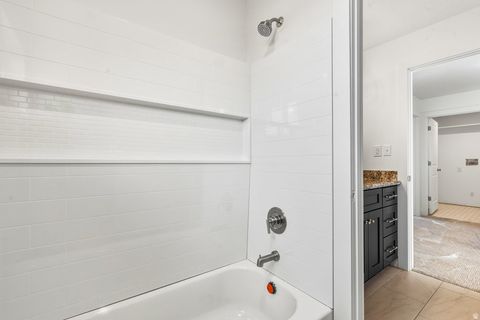 Tiny photo for 649 E 800 S, Springville, UT 84663 (MLS # 2124852)