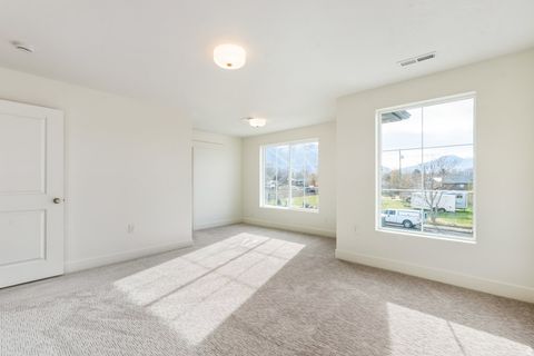 Tiny photo for 649 E 800 S, Springville, UT 84663 (MLS # 2124852)