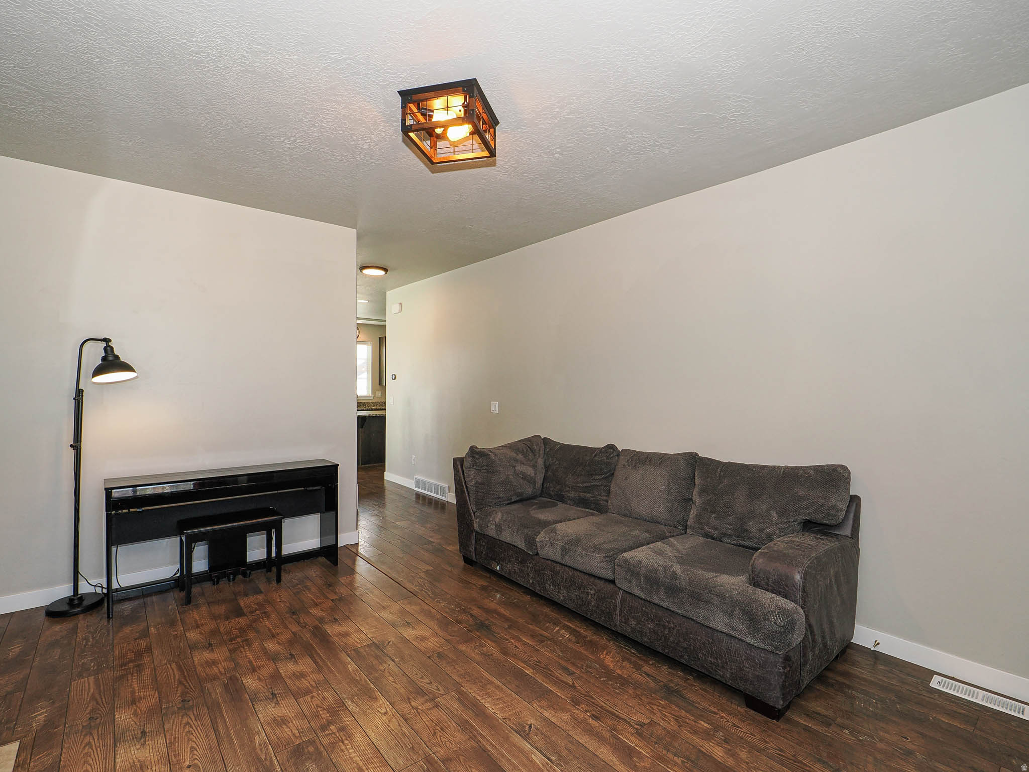 EAST RIVERWALK - Residential