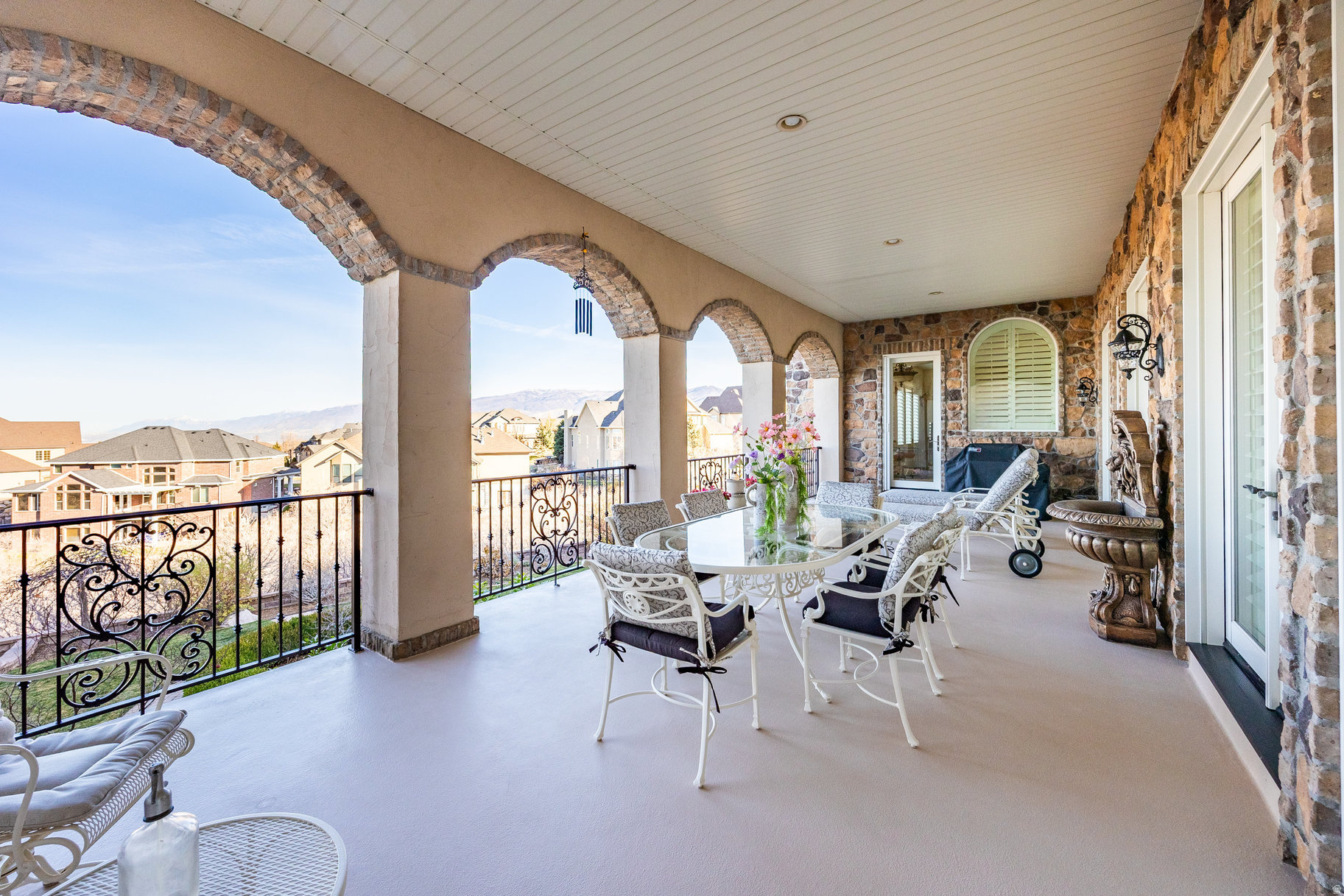 EAGLEPOINTE ESTATES - Residential