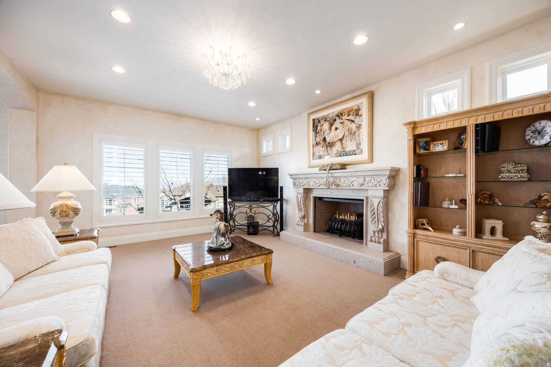 EAGLEPOINTE ESTATES - Residential