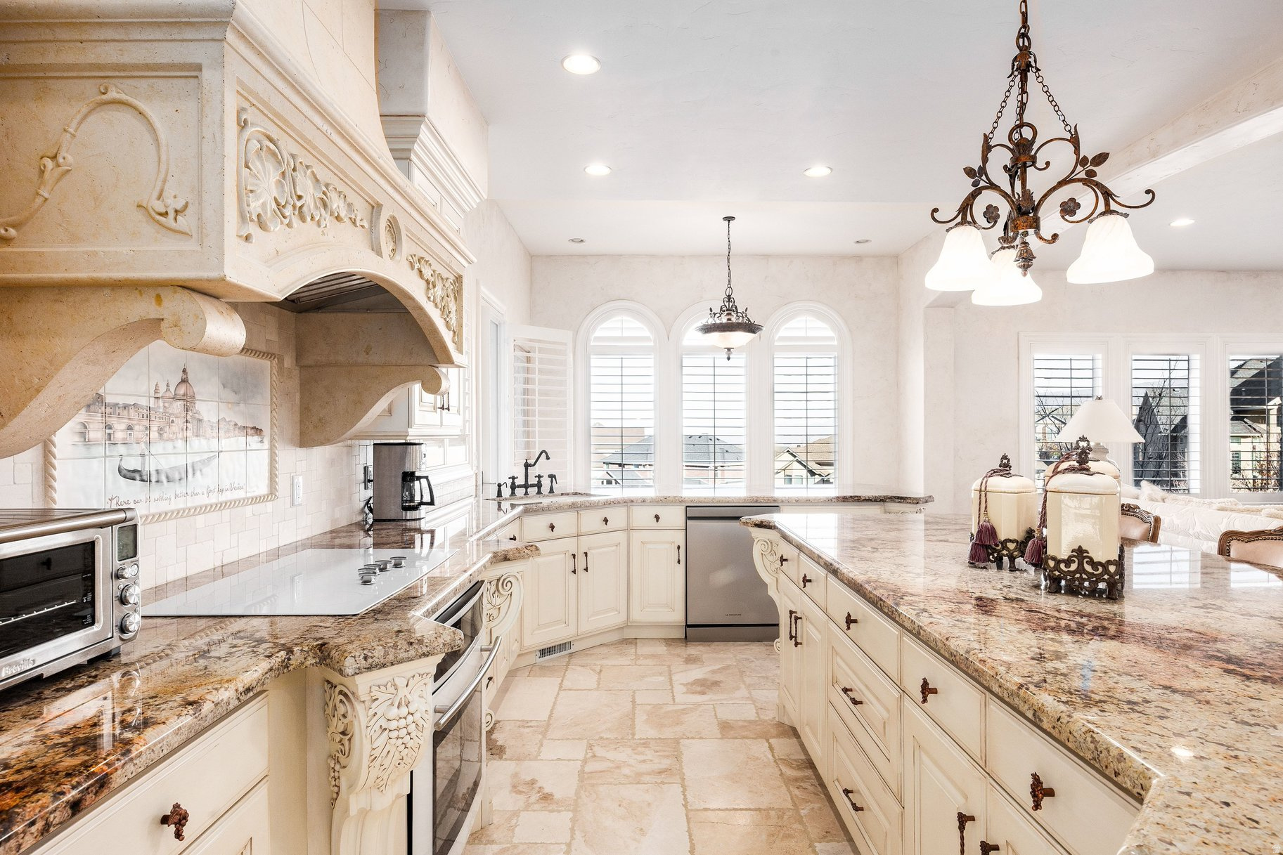 EAGLEPOINTE ESTATES - Residential