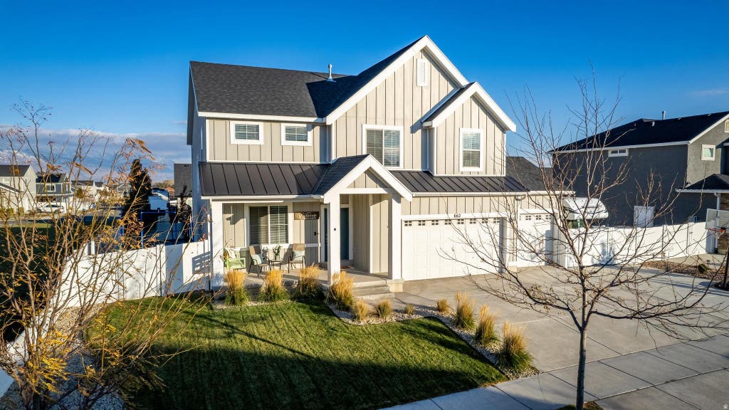 Photo of 662 S JUBILEE DR Dr E, Saratoga Springs, UT 84045 (MLS # 2168782)