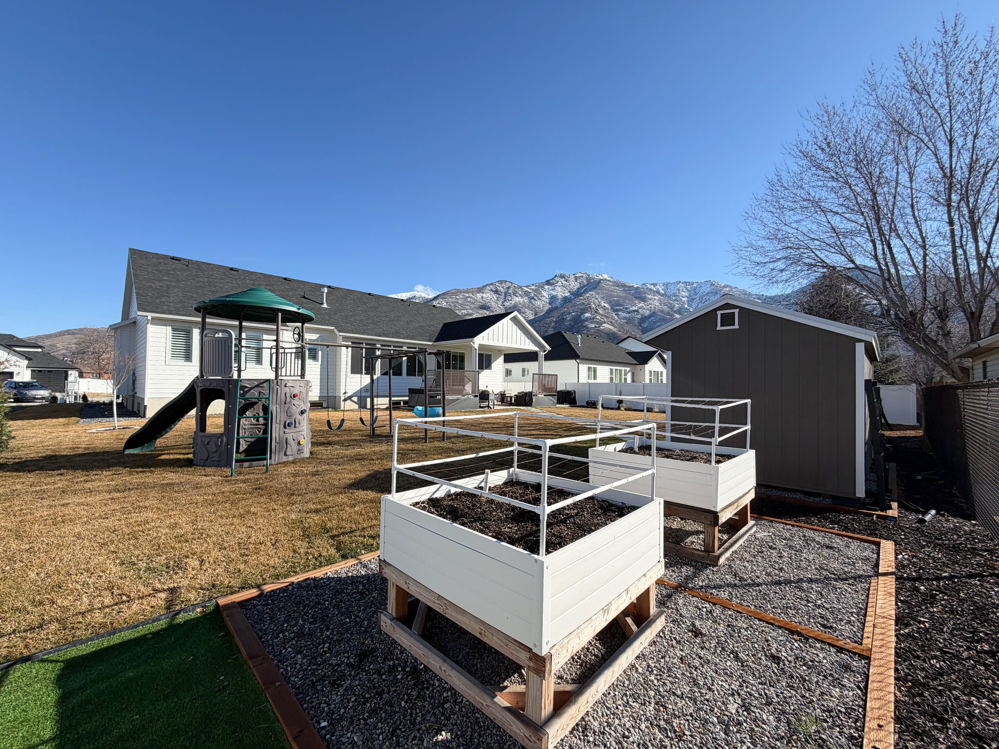 HIGHLANDS BLUFF ESTATES - Residential