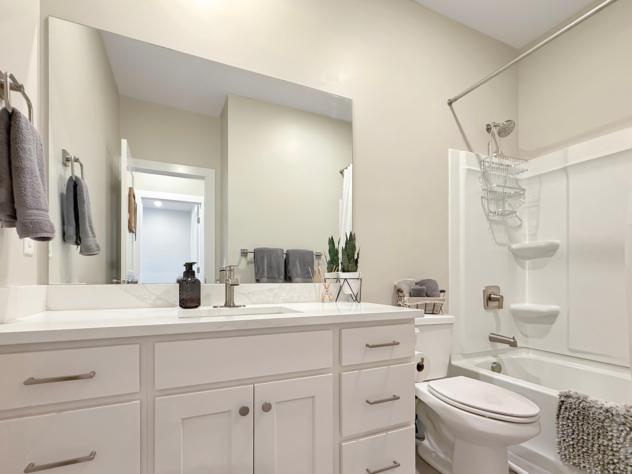 HIGHLANDS BLUFF ESTATES - Residential