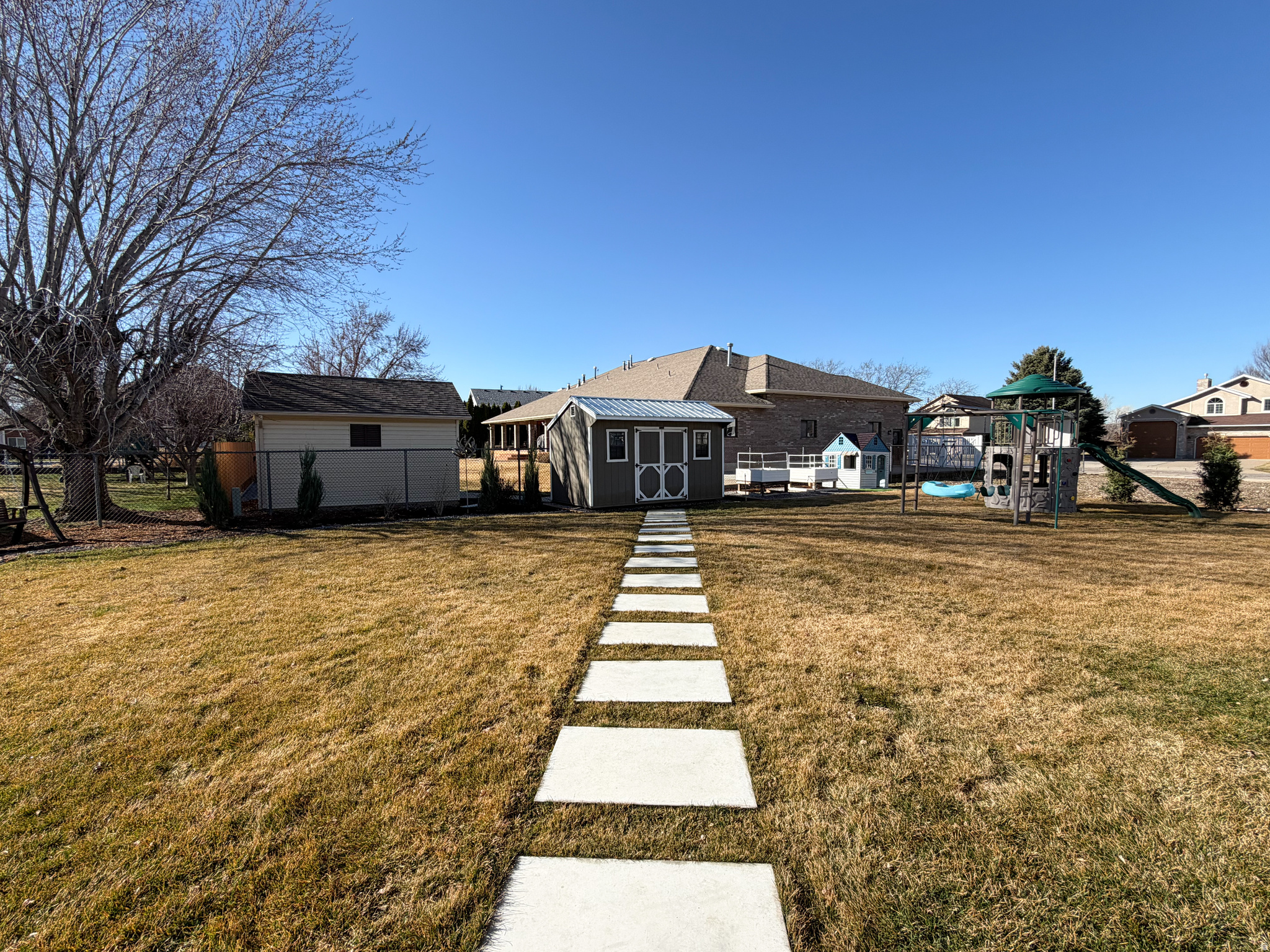 HIGHLANDS BLUFF ESTATES - Residential